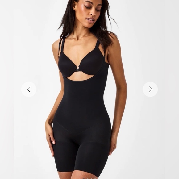 SPANX Other - NEW SPANX Sculpt OnCore Open Bust Mid Thigh Bodysuit Black Shapewear Size 3X